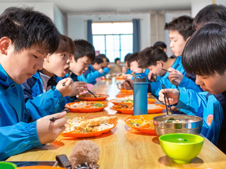 未央学生用餐