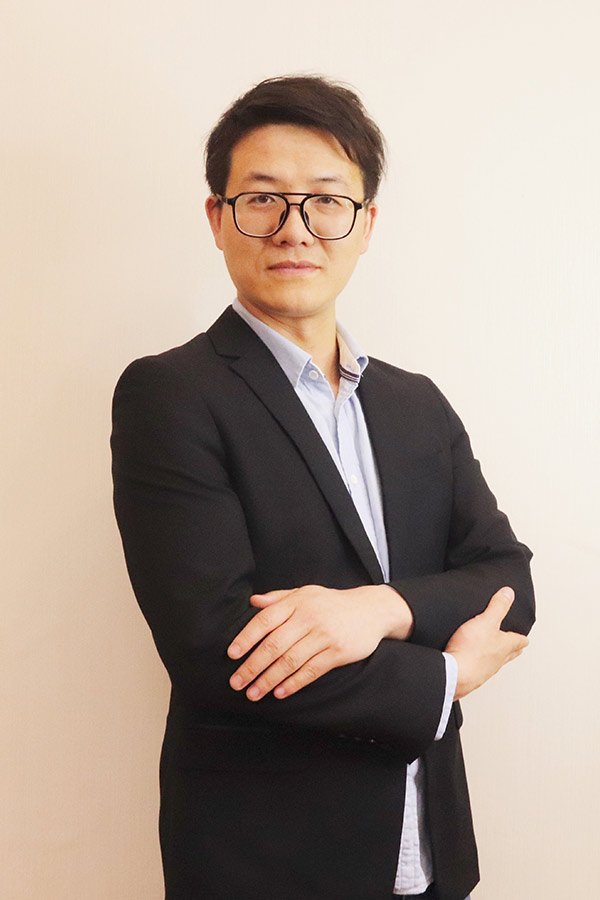 未央李林科 本科学历,毕业于西安石油大学